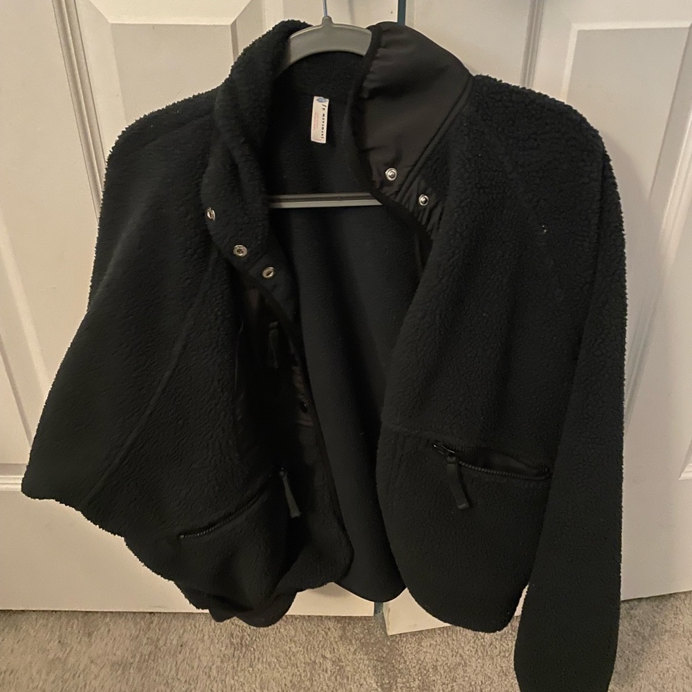 Free People Hit The Slopes Black Fleece Size M